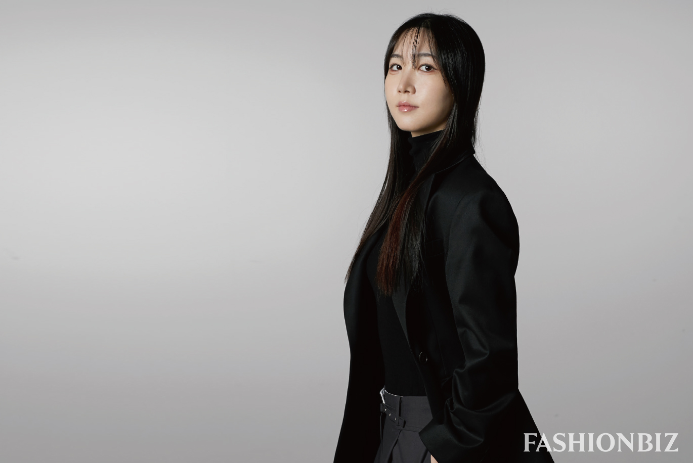 K-셀럽 브랜드 러시  ‘팬덤 넘어 제품력’ 잡는다 9555-Image